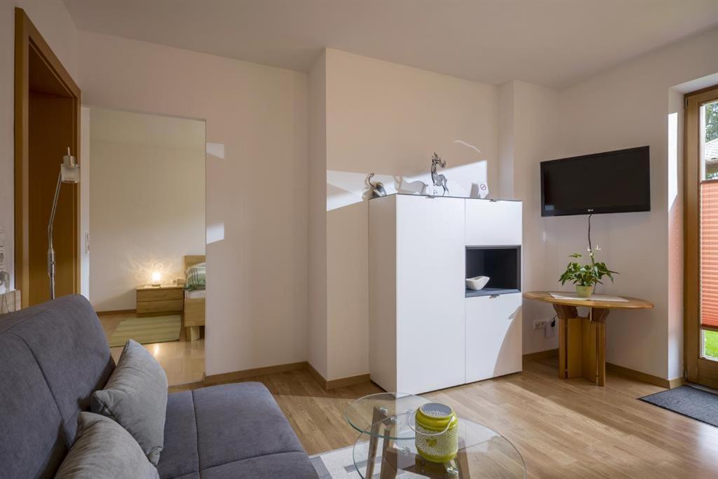 Ferienwohnung Ager-Bucher Элльмау Экстерьер фото